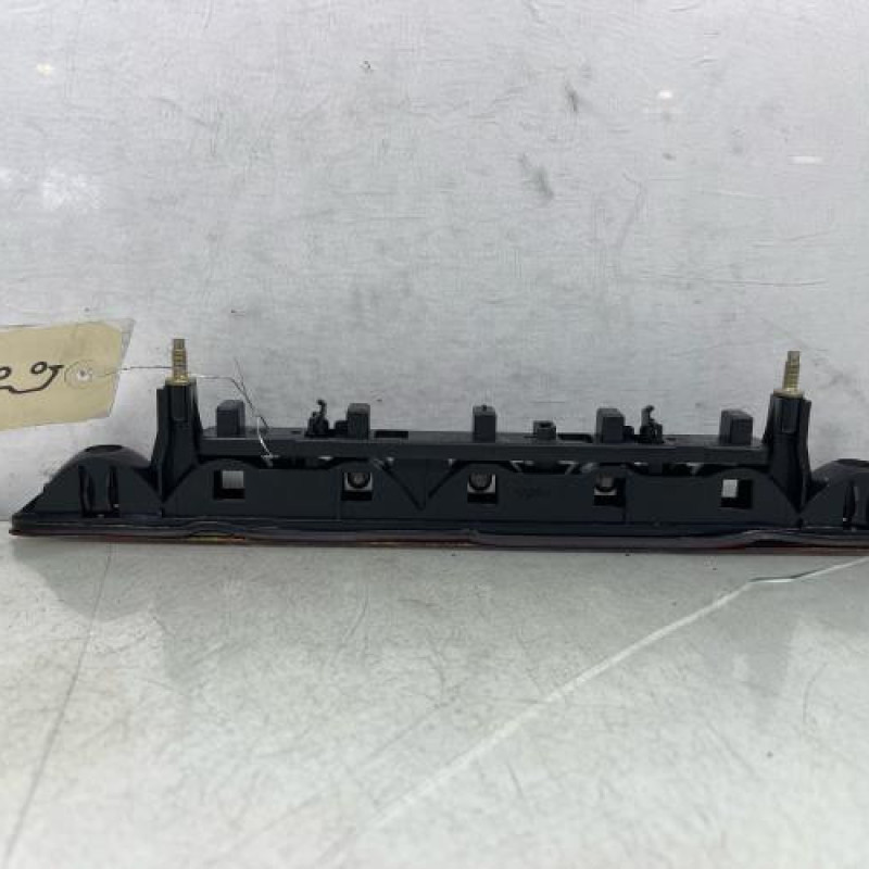 Feu arriere stop central CITROEN BERLINGO 1 Photo n°3