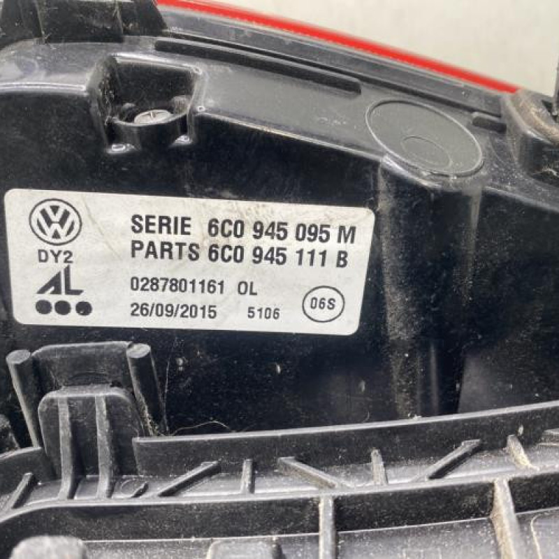 Feu arriere principal gauche (feux) VOLKSWAGEN POLO 5 Photo n°3