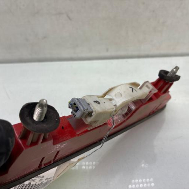 Feu arriere stop central CITROEN BERLINGO 2 Photo n°3