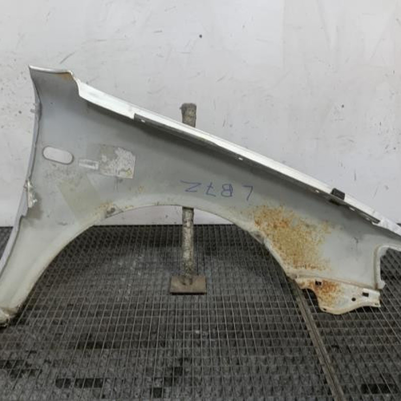 Aile avant gauche VOLKSWAGEN PASSAT 4 Photo n°6