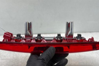 Feu arriere stop central PEUGEOT 208 1