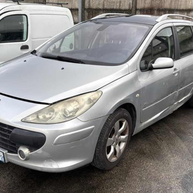 Aile avant gauche PEUGEOT 307 Photo n°6