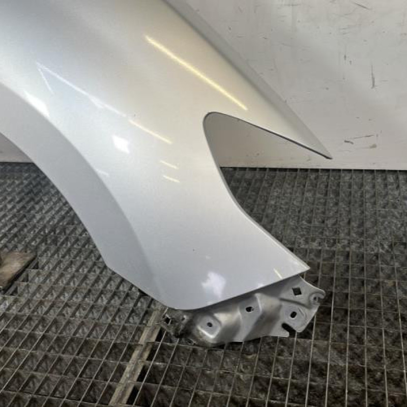 Aile avant droit MAZDA 5 1 Photo n°2