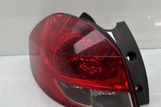 Feu arriere principal gauche (feux) RENAULT CLIO 3 Photo n°1