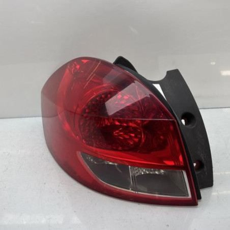 Feu arriere principal gauche (feux) RENAULT CLIO 3 Photo n°1