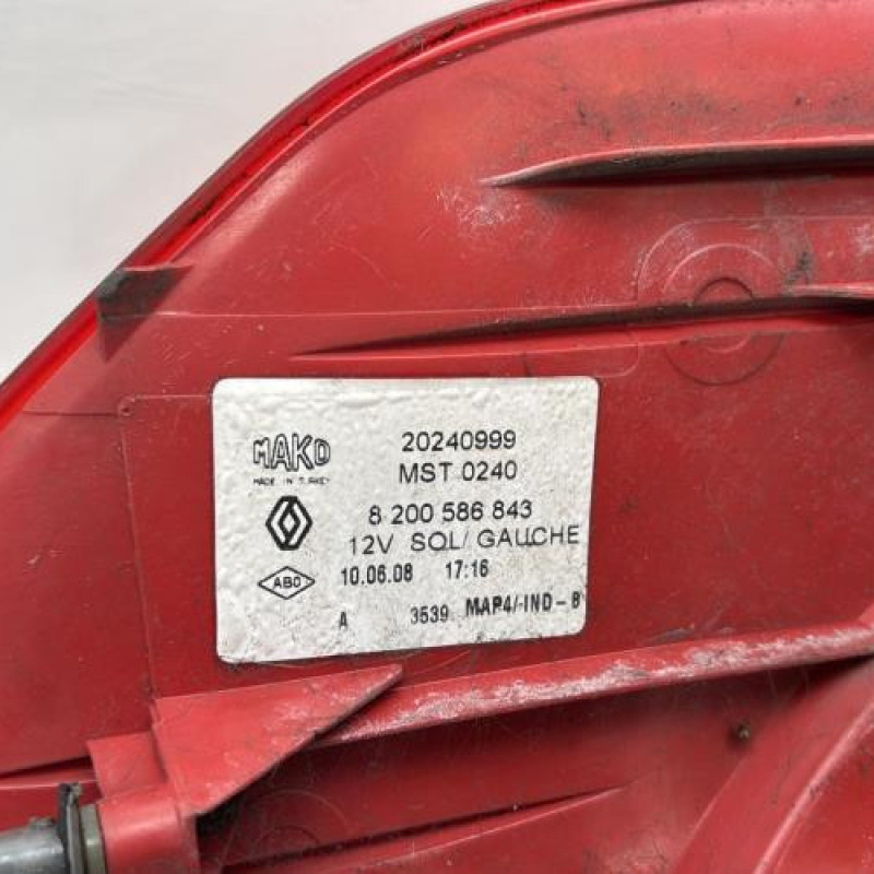 Feu arriere principal gauche (feux) RENAULT CLIO 3 Photo n°6