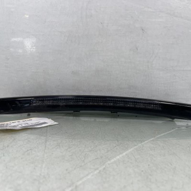 Feu arriere stop central RENAULT CLIO 2 Photo n°1