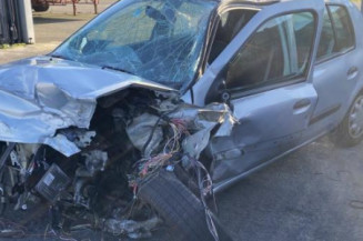 Feu arriere stop central RENAULT CLIO 2