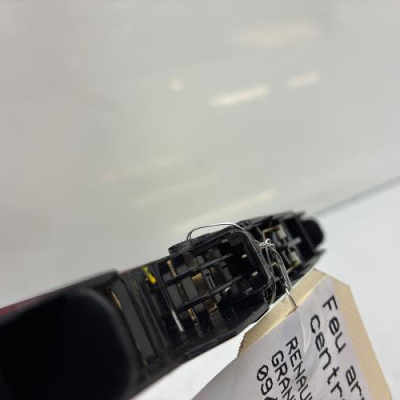 Feu arriere stop central RENAULT GRAND MODUS Photo n°4