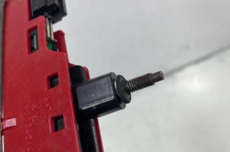 Feu arriere stop central PEUGEOT 3008 1