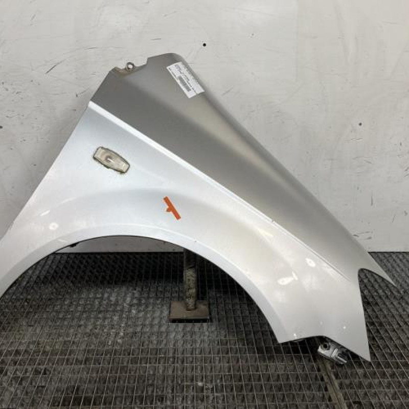 Aile avant droit HYUNDAI GETZ Photo n°1