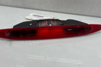 Feu arriere stop central RENAULT MODUS Photo n°1