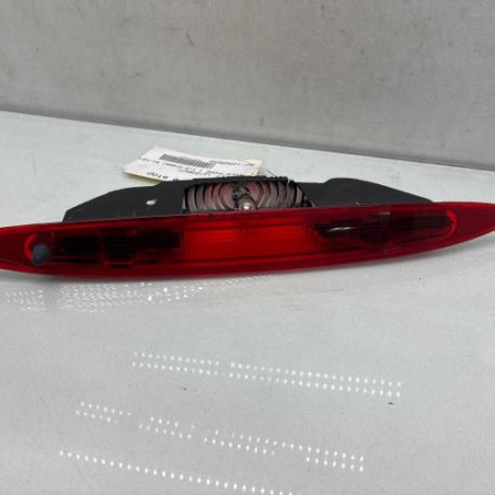 Feu arriere stop central RENAULT MODUS Photo n°1