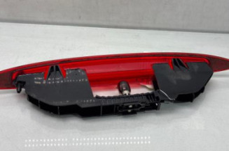 Feu arriere stop central RENAULT MODUS
