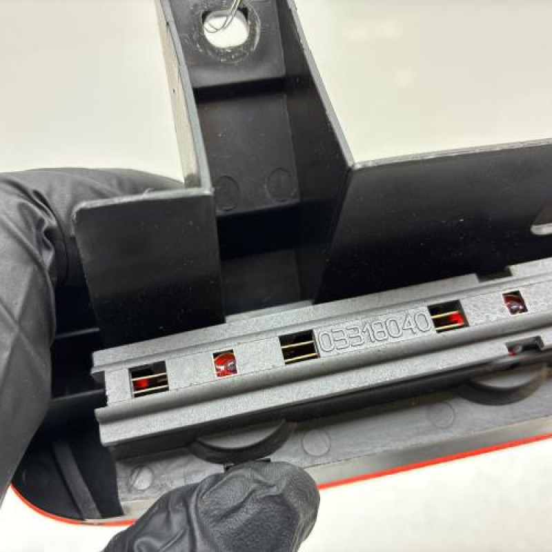 Feu arriere stop central OPEL AGILA A Photo n°3