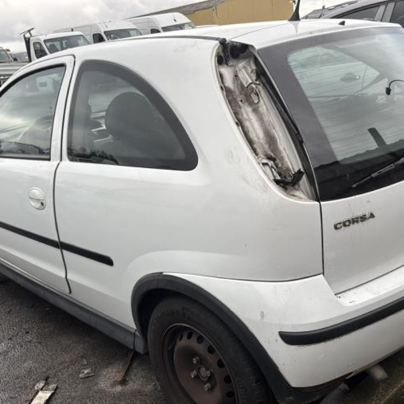 Aile avant droit OPEL CORSA C Photo n°12