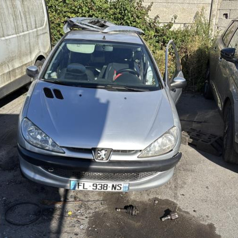 Aile avant droit PEUGEOT 206 Photo n°6