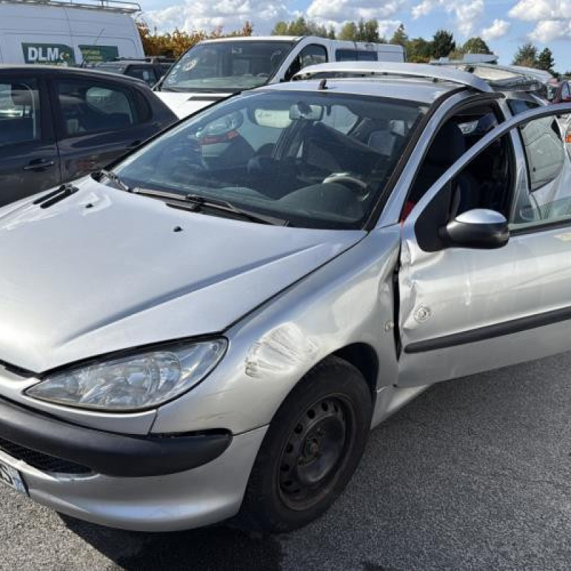 Aile avant droit PEUGEOT 206 Photo n°7