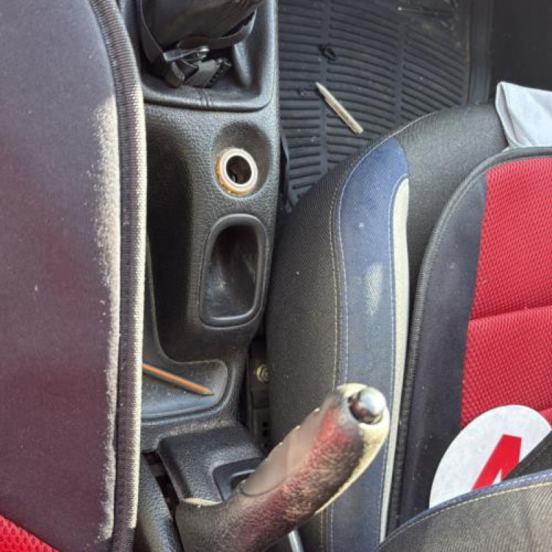 Aile avant droit PEUGEOT 206 Photo n°13