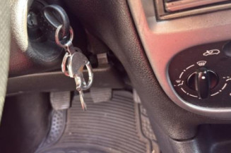 Aile avant droit PEUGEOT 206