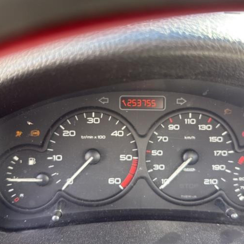 Aile avant droit PEUGEOT 206 Photo n°16