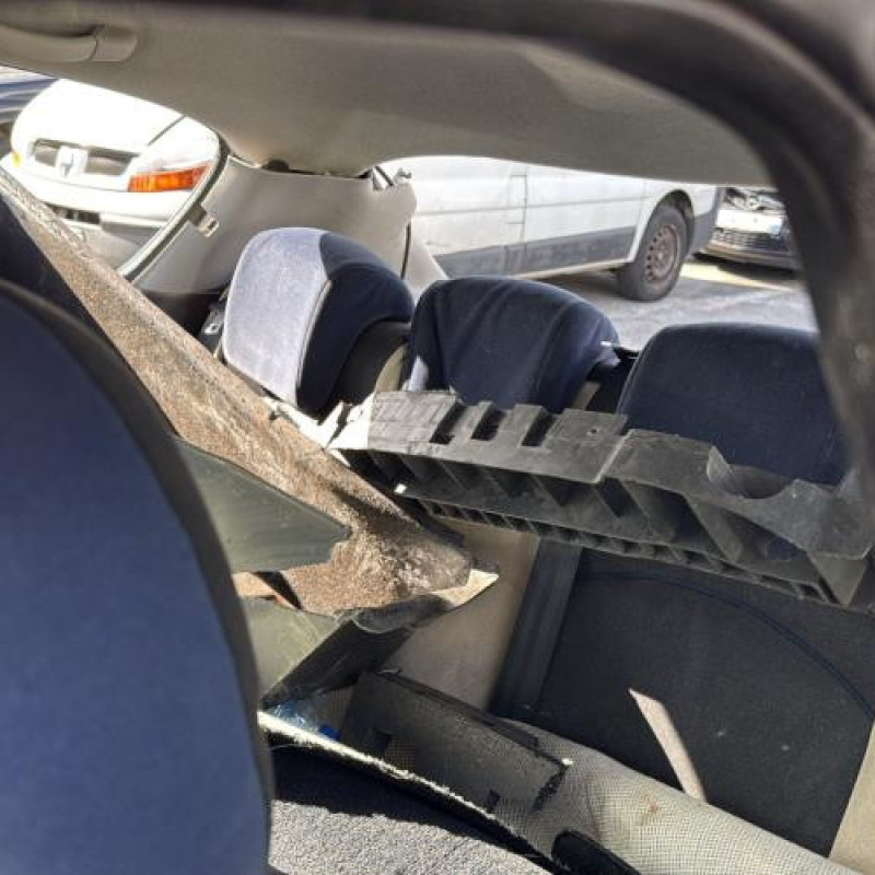 Aile avant droit PEUGEOT 206 Photo n°19