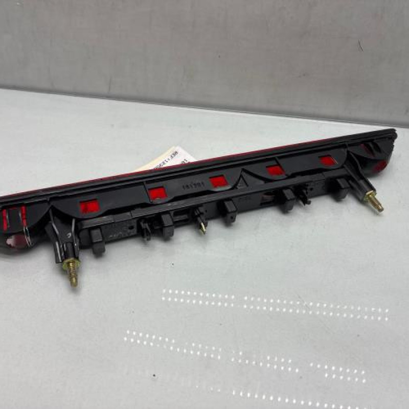 Feu arriere stop central CITROEN BERLINGO 1 Photo n°2