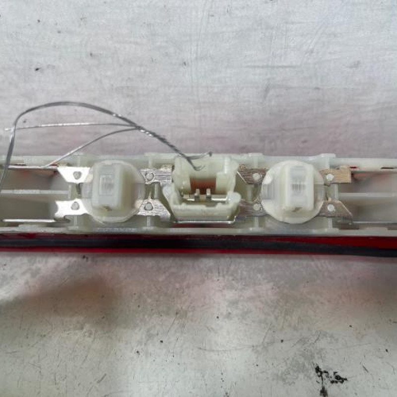 Feu arriere stop central DS DS3 Photo n°3