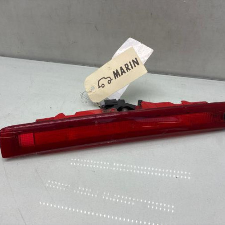 Feu arriere stop central RENAULT CLIO 3 Photo n°1