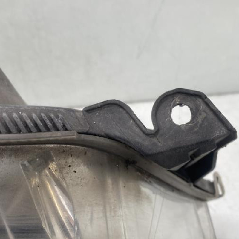 Optique avant principal droit (feux)(phare) OPEL ASTRA H Photo n°3