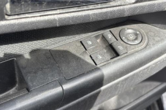 Optique avant principal gauche (feux)(phare) OPEL ZAFIRA B