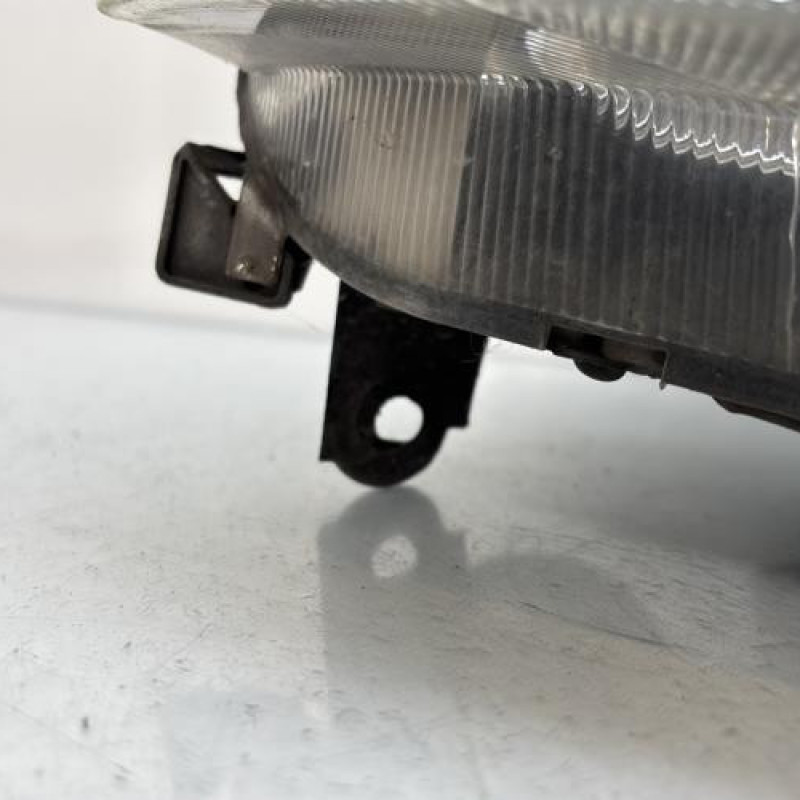 Optique avant principal droit (feux)(phare) OPEL MERIVA A Photo n°4