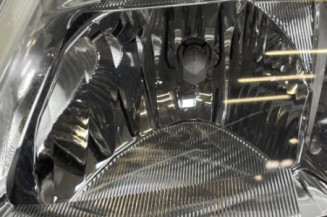 Optique avant principal gauche (feux)(phare) OPEL MERIVA A