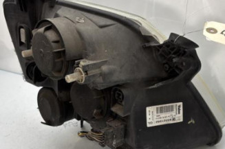 Optique avant principal gauche (feux)(phare) OPEL MERIVA A