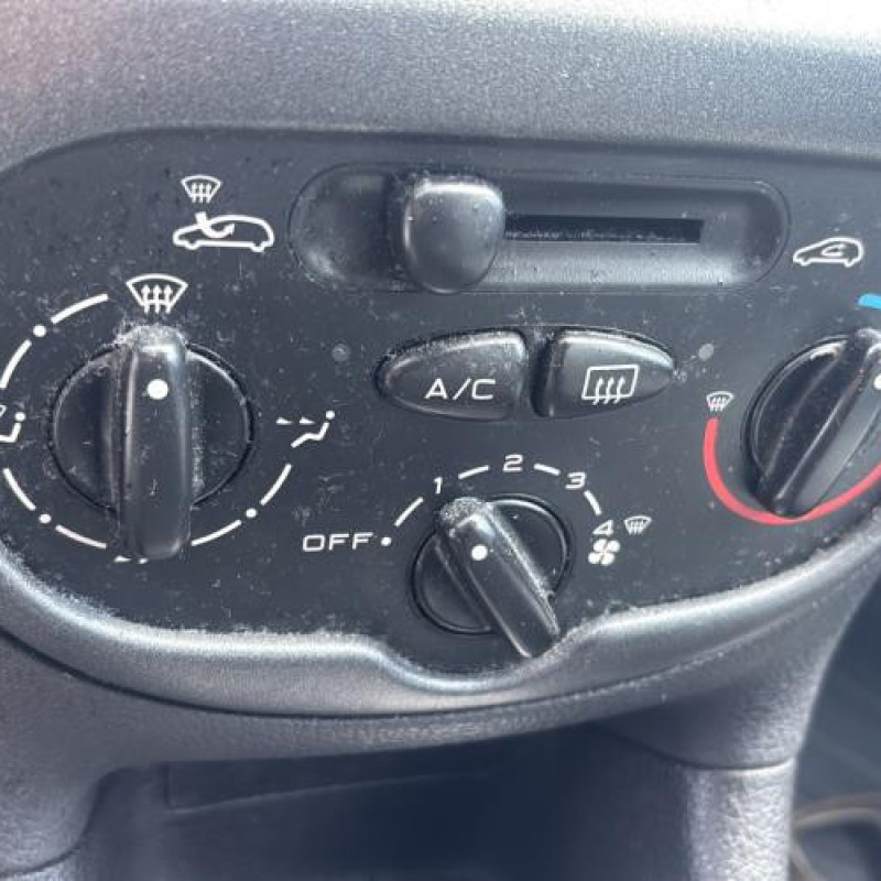 Optique avant principal droit (feux)(phare) PEUGEOT 206 Photo n°19