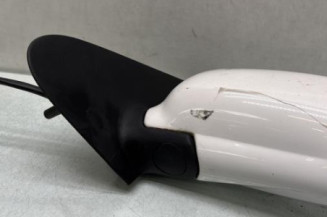 Retroviseur gauche VOLKSWAGEN POLO 3