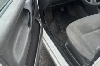 Retroviseur gauche VOLKSWAGEN POLO 3