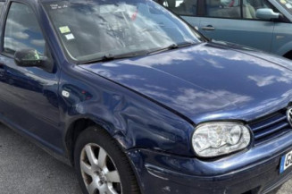 Malle/Hayon arriere VOLKSWAGEN GOLF 4
