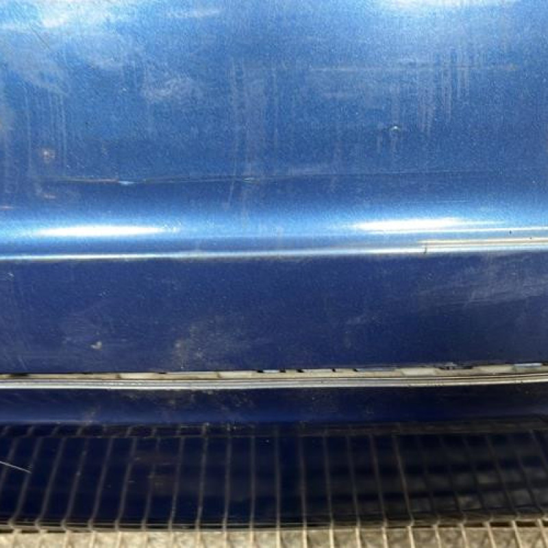 Pare choc arriere AUDI A3 2 Photo n°4