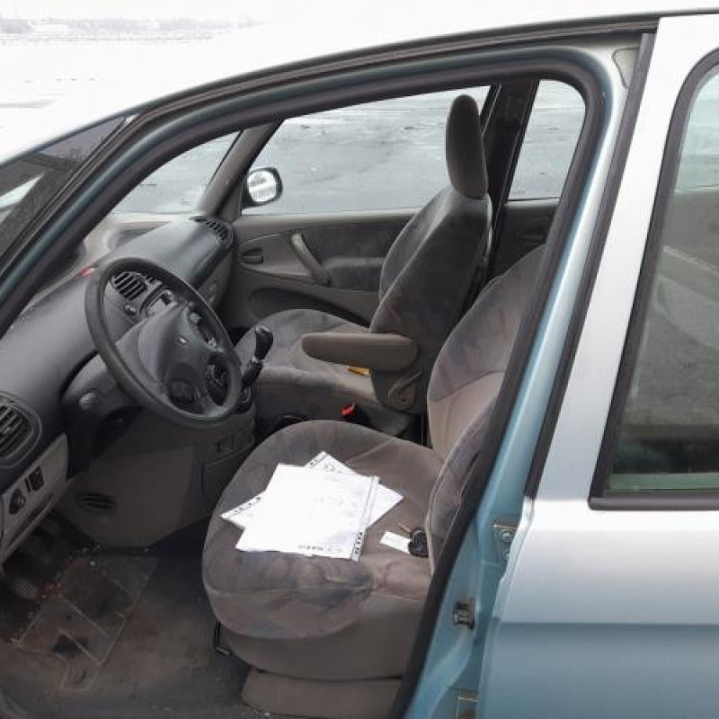 Pare choc arriere CITROEN XSARA PICASSO Photo n°13