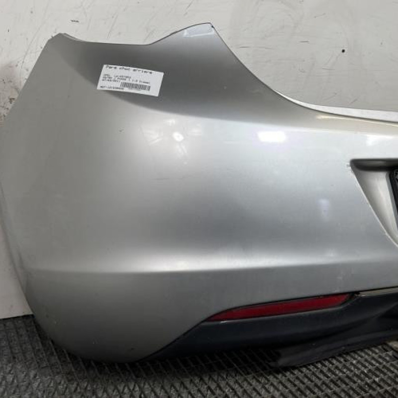 Pare choc arriere OPEL ASTRA J Photo n°3