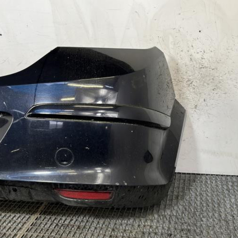 Pare choc arriere OPEL ASTRA H Photo n°3