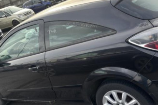 Pare choc arriere OPEL ASTRA H