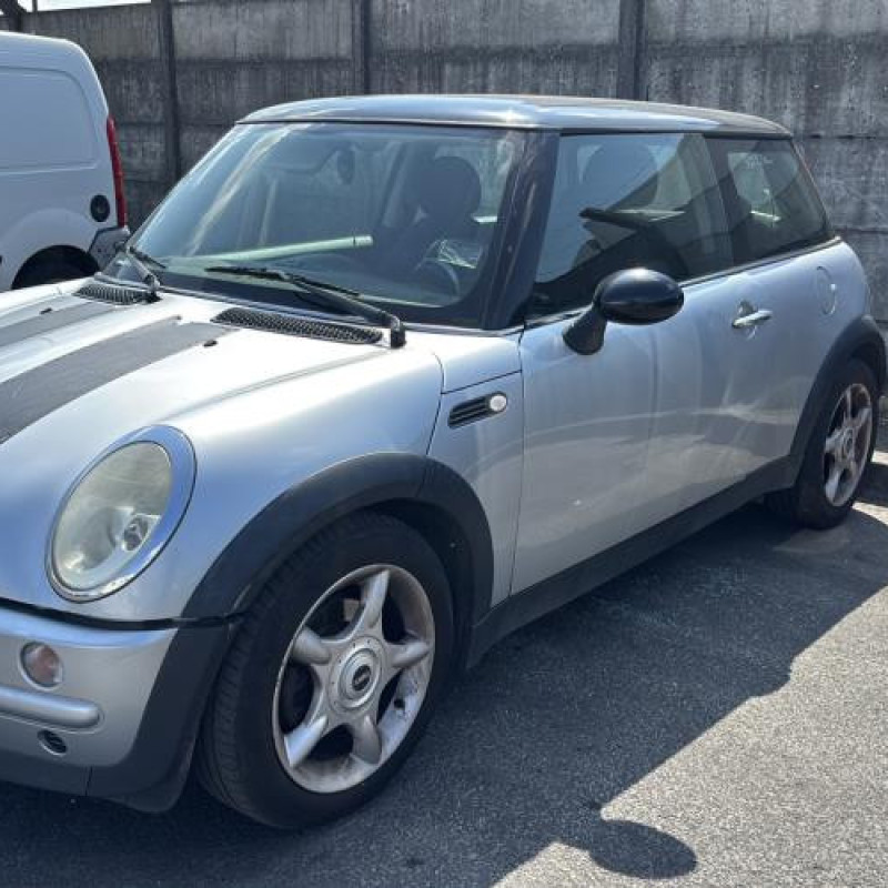 Pare choc avant MINI MINI 1 R50/R53 Photo n°10