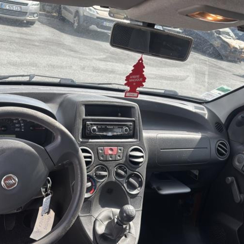 Porte avant gauche FIAT PANDA 2 Photo n°19