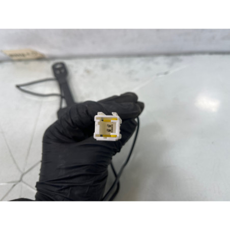 Attache ceinture avant gauche PEUGEOT 1007