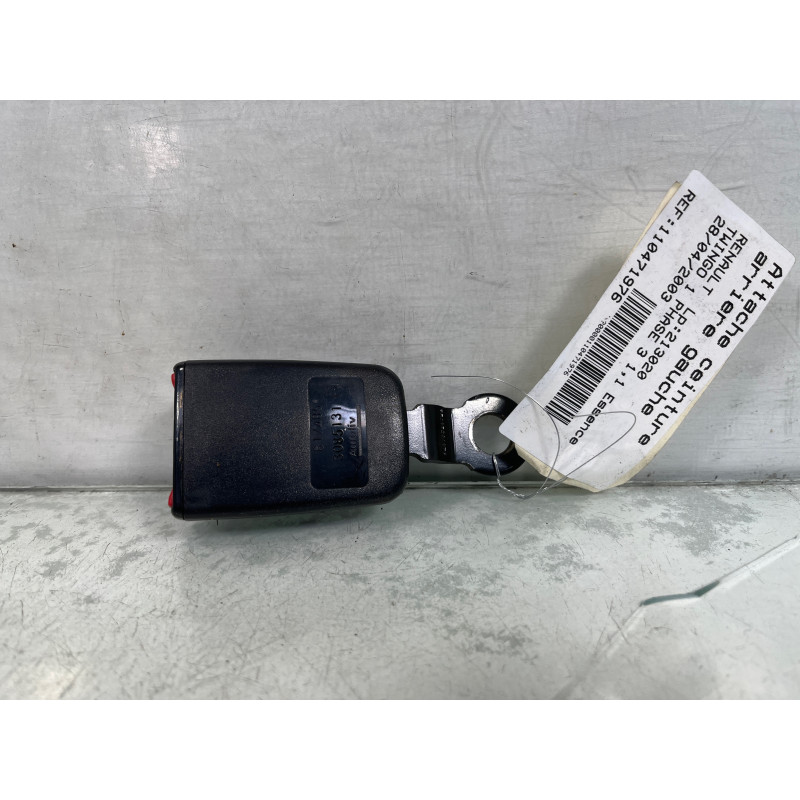 Attache ceinture arriere gauche RENAULT TWINGO 1 Photo n°2