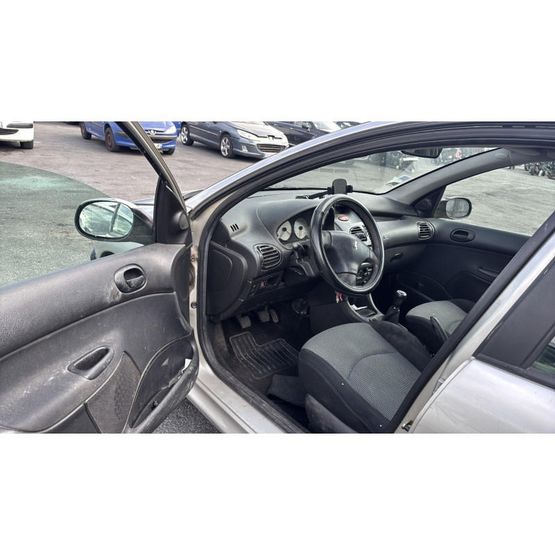 Bouton de coffre PEUGEOT 206 Photo n°13