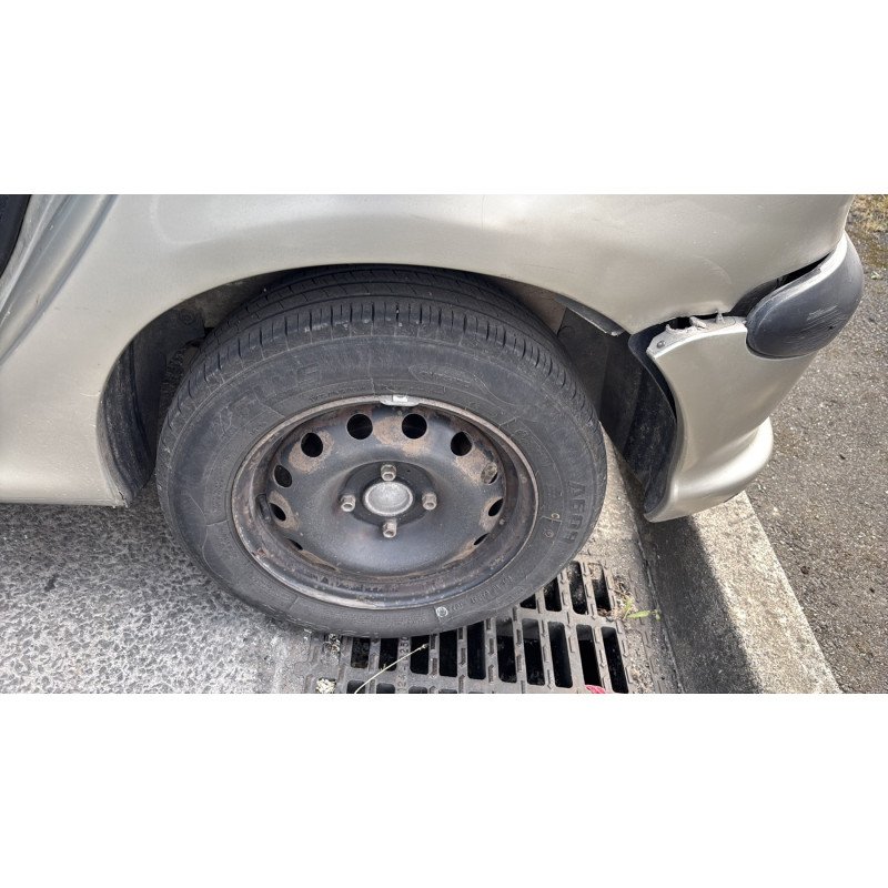 Bouton de coffre PEUGEOT 206 Photo n°18