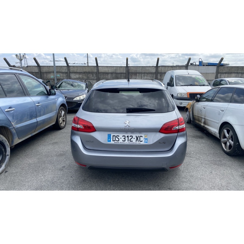 Boitier air bag PEUGEOT 308 2 SW Photo n°9